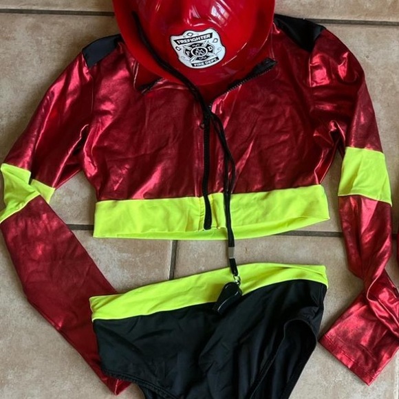 Forplay firefighter costume - Picture 4 of 4